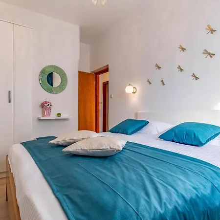 Awesome In With Kitchen Hébergement de vacances